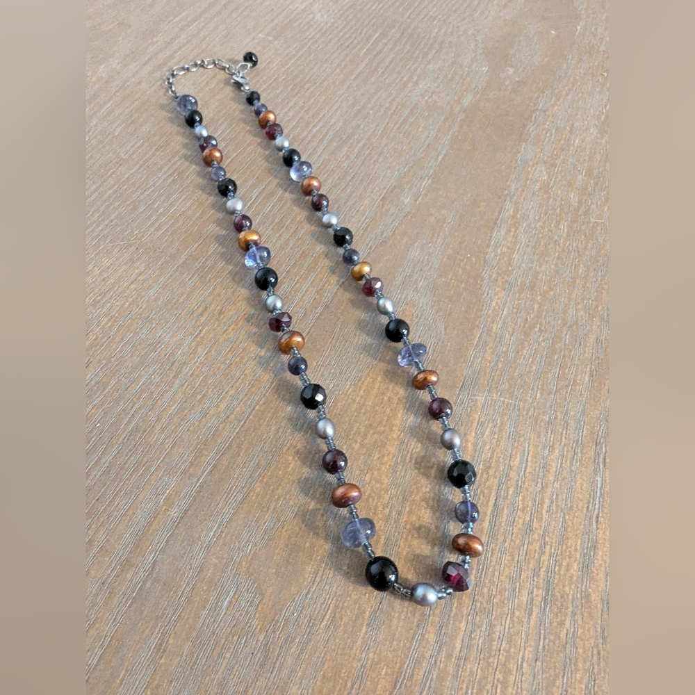 Elegant Multicolor Beaded Necklace